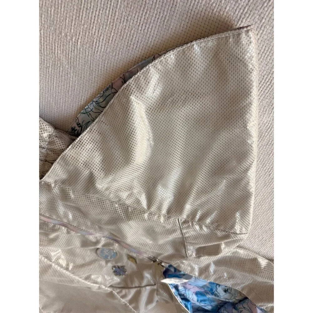 Disney Frozen 2 Girls Hooded Cape Jacket Silver Size 9/10 Elsa Anna